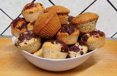 vegane Muffins frisch aus dem Minibackofen mit Umluft